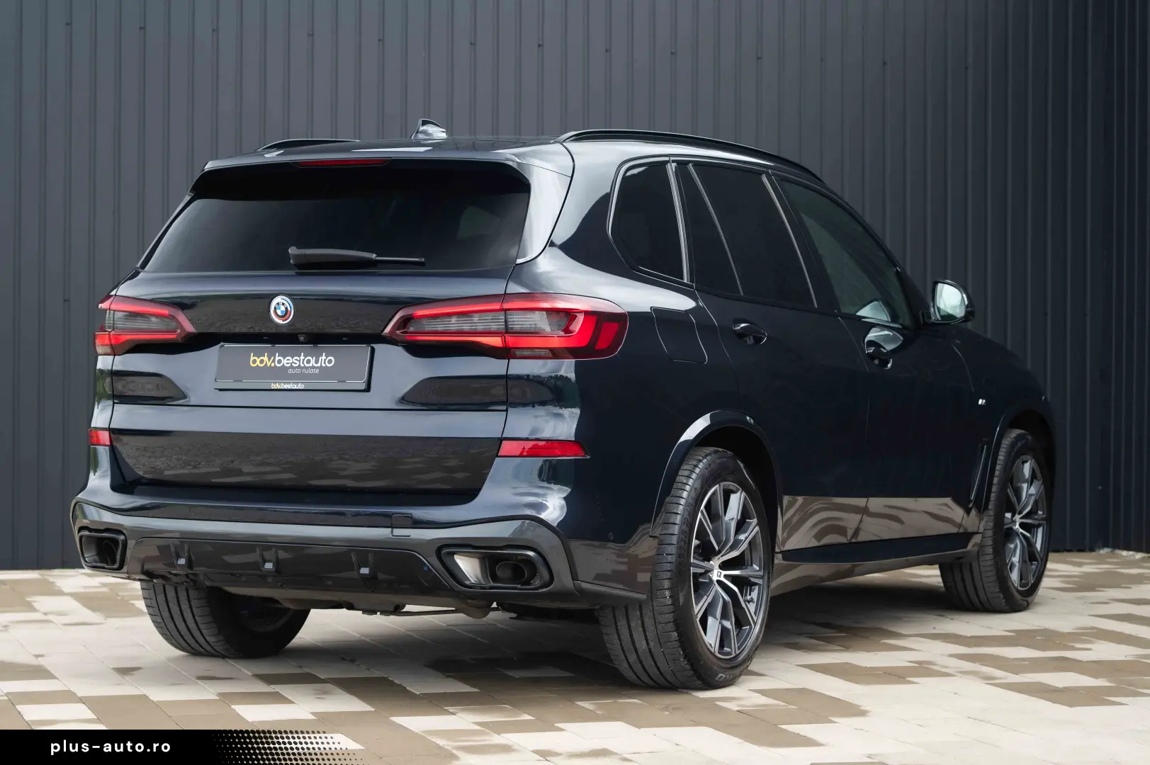 BMW X5 xDrive30d 50 Jahre M-Sport