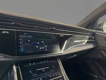 AUDI Q8 S line 50 3.0 TDI quattro AHK HuD Pano