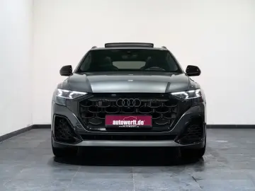 AUDI SQ8 EXCLUSIVE BLACK PANO AHK MATRIX HUD 3D B&O 2