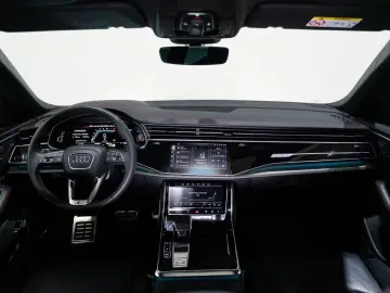 AUDI SQ8 EXCLUSIVE BLACK PANO AHK MATRIX HUD 3D B&O 2