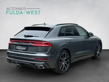 AUDI SQ8 4.0TFSI Matrix B&O HuD Standheiz. AHK Alu22