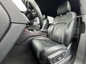 AUDI SQ8 4.0TFSI Matrix B&O HuD Standheiz. AHK Alu22