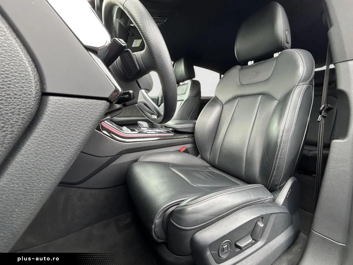 AUDI SQ8 4.0TFSI Matrix B&O HuD Standheiz. AHK Alu22