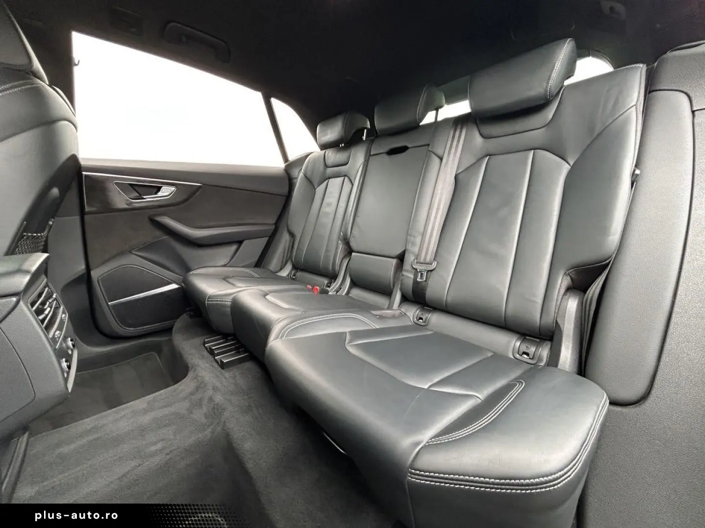 AUDI SQ8 4.0TFSI Matrix B&O HuD Standheiz. AHK Alu22
