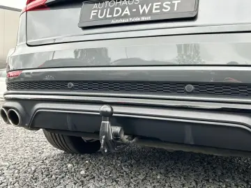 AUDI SQ8 4.0TFSI Matrix B&O HuD Standheiz. AHK Alu22