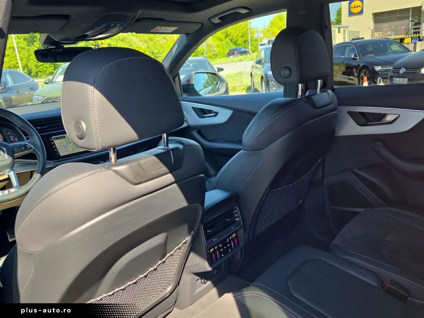 AUDI Q8 SUV 55 TFSI quattro S line AHK Tour HD Matrix