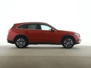 MERCEDES-BENZ GLC 220 d 4M Avantgarde AHK Digital Li…