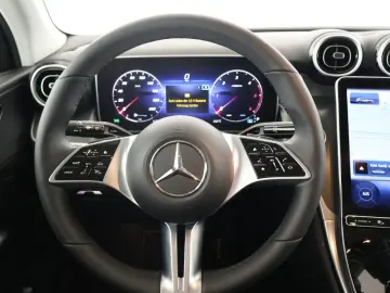 MERCEDES-BENZ GLC 220 d 4M Avantgarde AHK Digital Li…