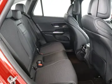 MERCEDES-BENZ GLC 220 d 4M Avantgarde AHK Digital Li…