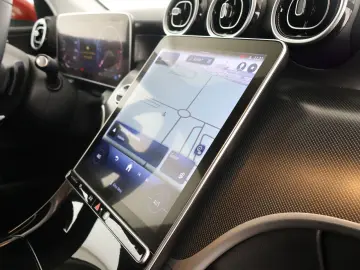 MERCEDES-BENZ GLC 220 d 4M Avantgarde AHK Digital Li…