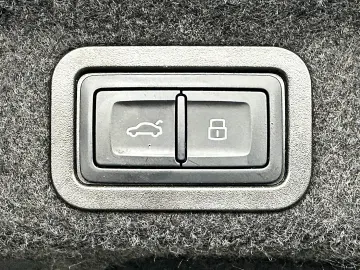 AUDI A6 Lim. 50TDI qu S LINE PANO AHK MATRIX HuD 360