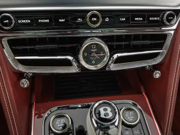 Bentley Flying Spur Speed   Naim for Bentley Soundsystem