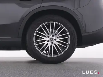 MERCEDES-BENZ GLC 200 4M Avantgarde LED EHeck 360 PT&hellip;