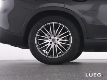 MERCEDES-BENZ GLC 200 4M Avantgarde LED EHeck 360 PT&hellip;