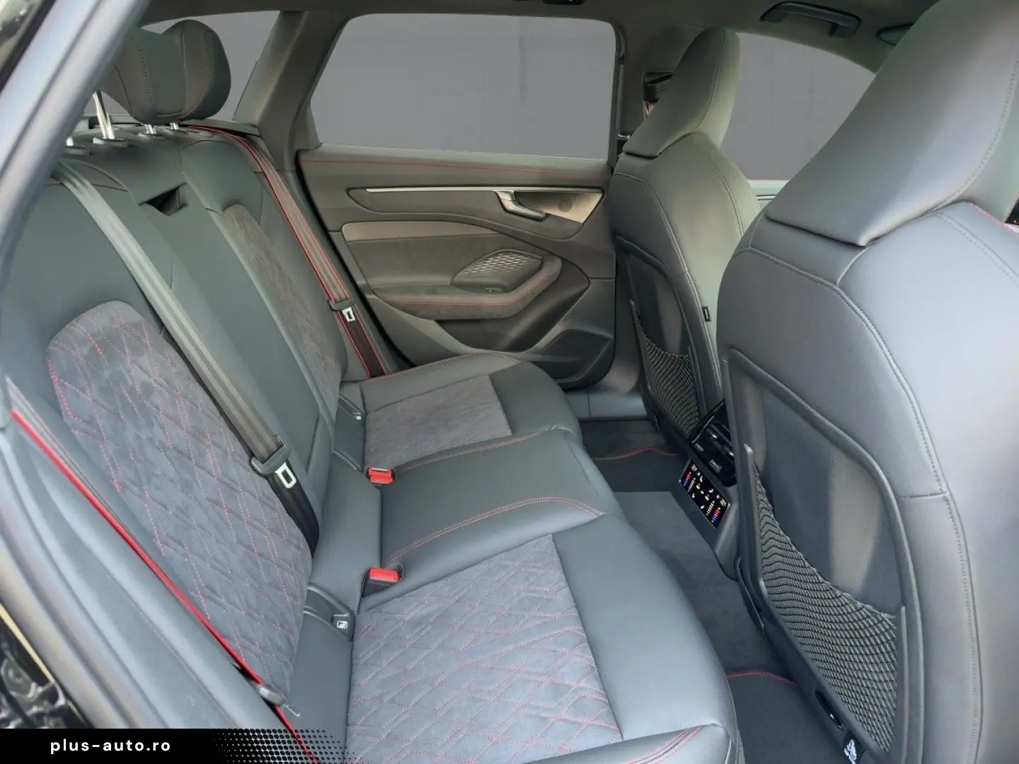 AUDI A6 Avant TFSI quattro 270 kW S tronic
