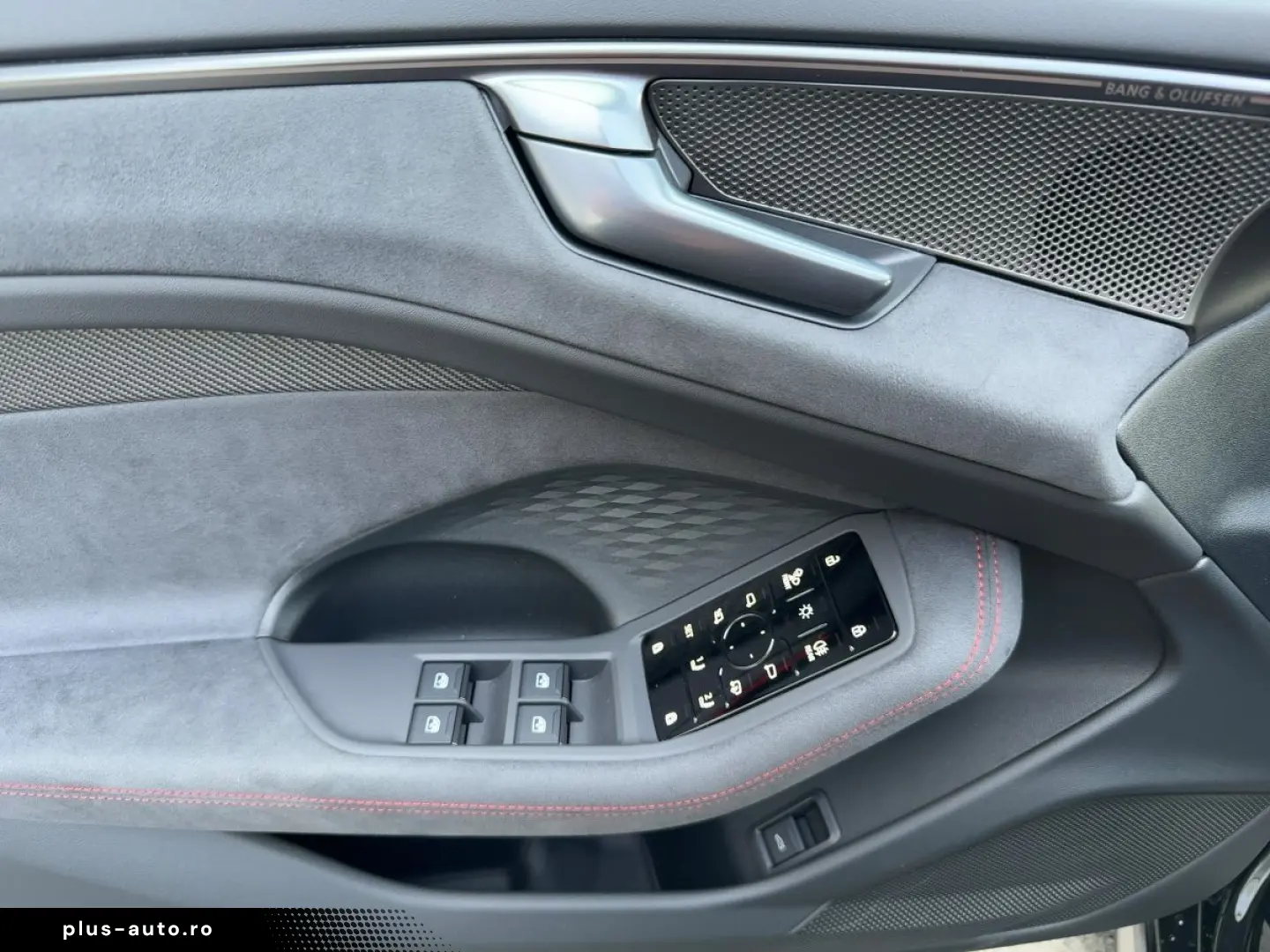 AUDI A6 Avant TFSI quattro 270 kW S tronic
