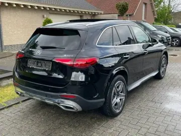 MERCEDES-BENZ GLC 300 300e 4MATIC AMG LINE PANO kame&hellip;