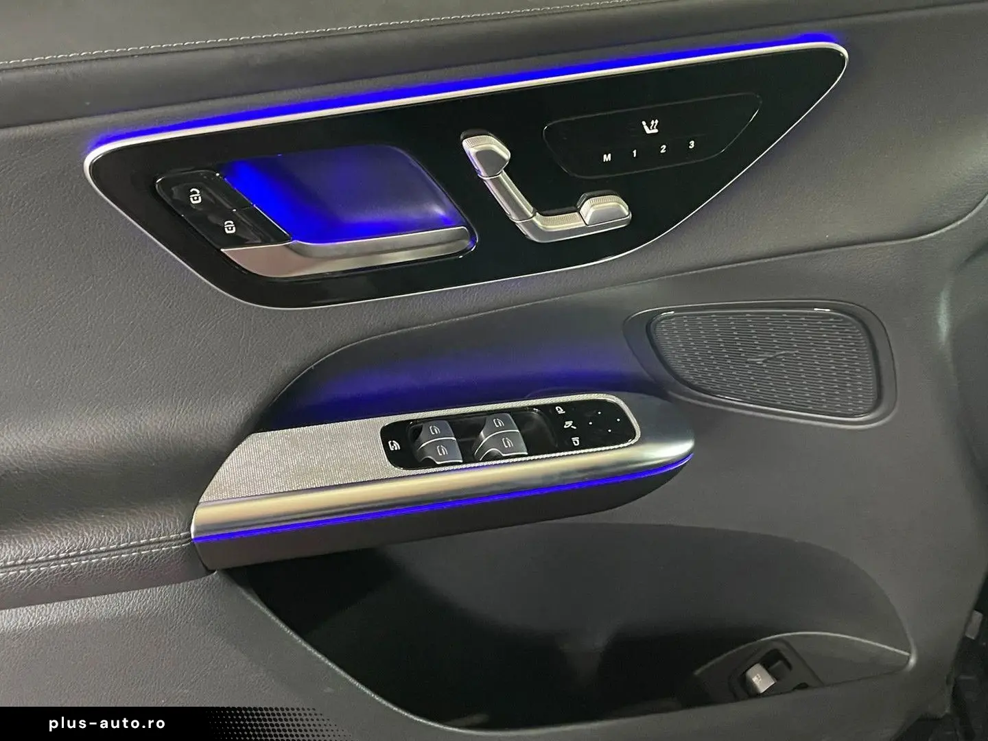 MERCEDES-BENZ GLC 300 300e 4MATIC AMG LINE PANO kame&hellip;