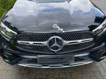 MERCEDES-BENZ GLC 300 300e 4MATIC AMG LINE PANO kame&hellip;
