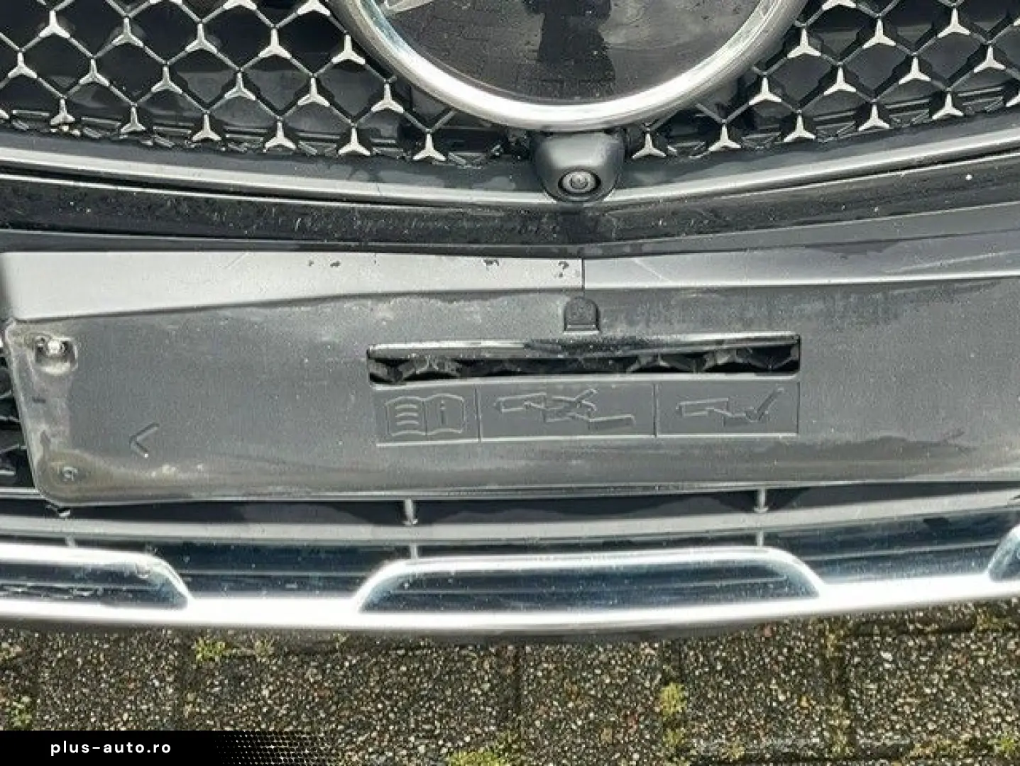 MERCEDES-BENZ GLC 300 300e 4MATIC AMG LINE PANO kame&hellip;