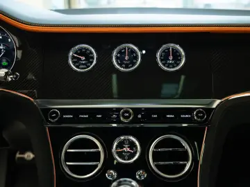 Bentley Continental GT Speed W12 Mandarin Hide Mulliner