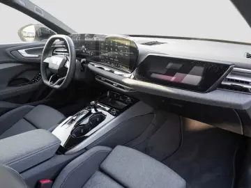 AUDI A5 Avant TDI quattro S tronic edition one  AHK