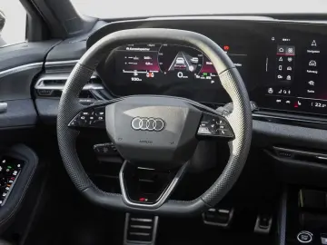 AUDI A5 Avant TDI quattro S tronic edition one  AHK
