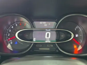 RENAULT CLIO 0.9 TCe 75CP Life Evo
