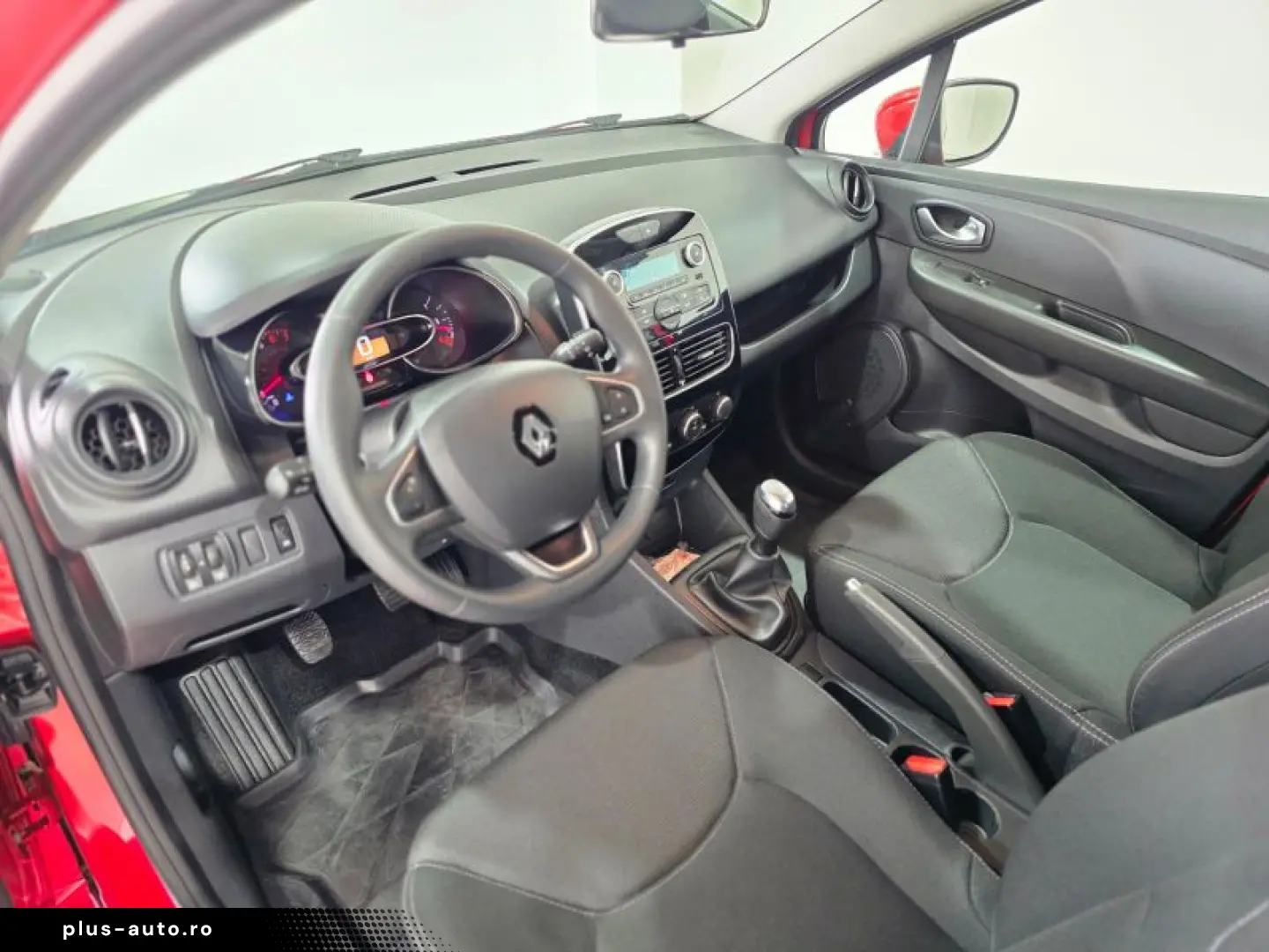 RENAULT CLIO 0.9 TCe 75CP Life Evo
