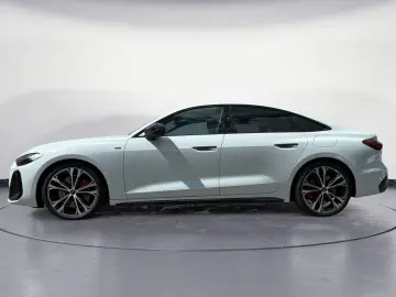 AUDI A5 Limousine e-hybrid quattro S tronic