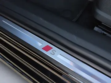 AUDI A5 Avant TDI quat.S Line Edition One TECH   PANO