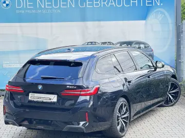BMW 520d Tou M Sport Pro AHK PANO h&k Autobahnas 360