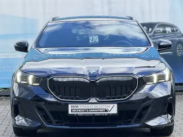 BMW 520d Tou M Sport Pro AHK PANO h&k Autobahnas 360