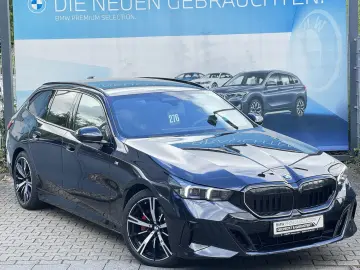 BMW 520d Tou M Sport Pro AHK PANO h&k Autobahnas 360