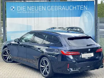 BMW 520d Tou M Sport Pro AHK PANO h&k Autobahnas 360