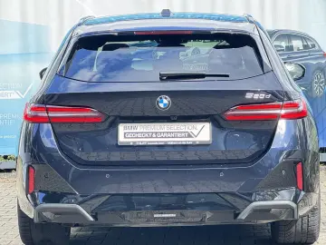 BMW 520d Tou M Sport Pro AHK PANO h&k Autobahnas 360