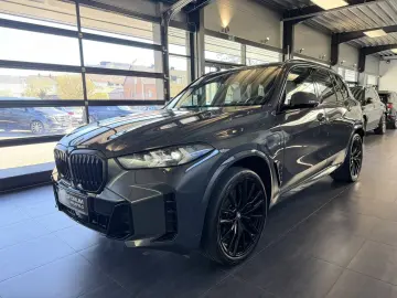 BMW X5 xDrive50e M Sport Pano AHK Carbon ACC LM22