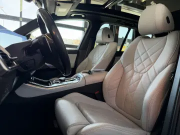 BMW X5 xDrive50e M Sport Pano AHK Carbon ACC LM22