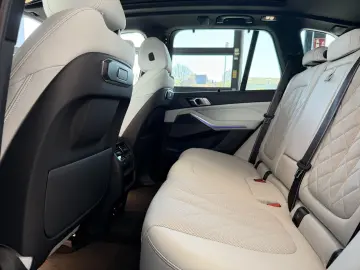 BMW X5 xDrive50e M Sport Pano AHK Carbon ACC LM22