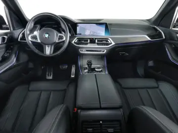 BMW X5 M50i M Sport 360 Laser HUD Luftfederung SoftC