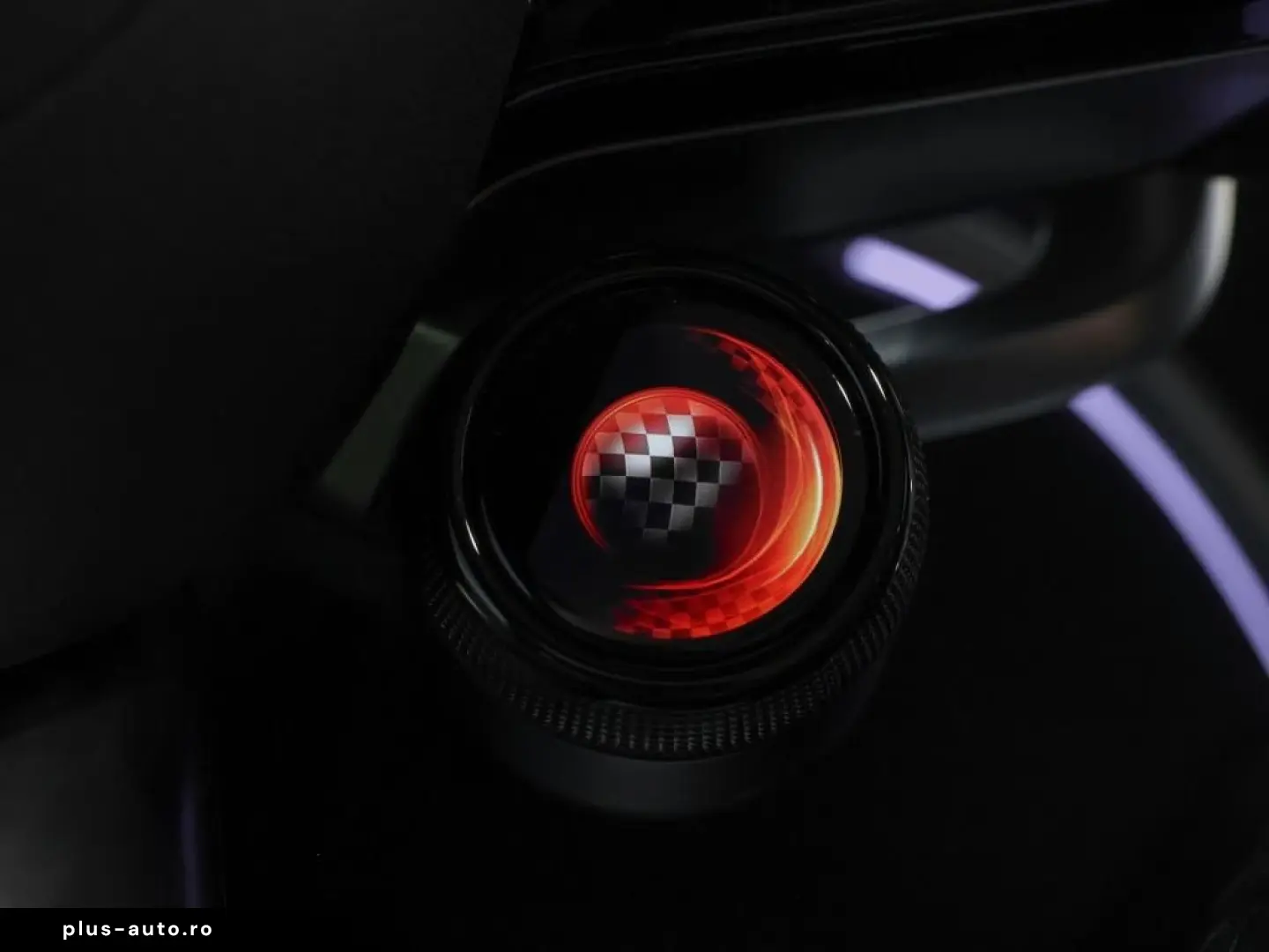 MERCEDES-BENZ GLC 63 S E PERF. Pano AHK HAL HUD Burm&hellip;