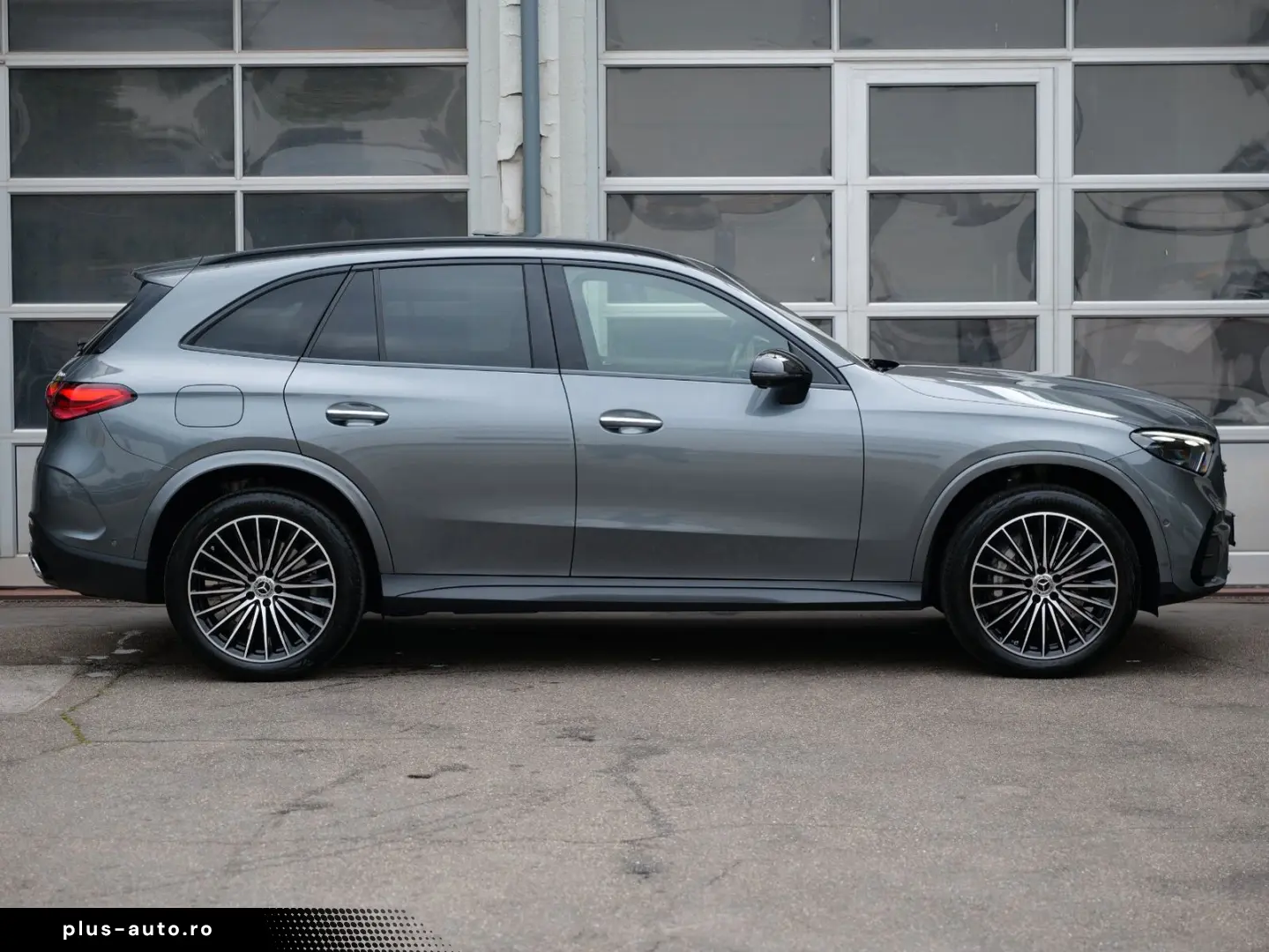 MERCEDES-BENZ GLC 400e 4M AMG PREMIUM PLUS LEDER BUR&hellip;