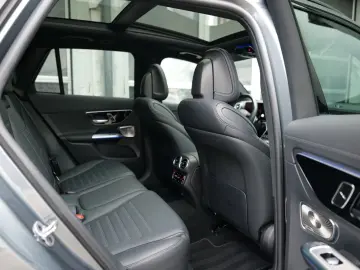 MERCEDES-BENZ GLC 400e 4M AMG PREMIUM PLUS LEDER BUR&hellip;