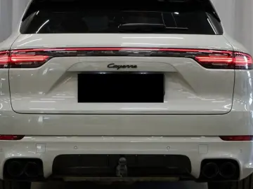 PORSCHE Cayenne E-Hybrid Platinum Edition