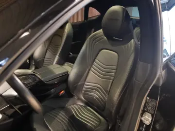 Aston Martin DBX 4.0 V8 Sportabgas Body Pack Black