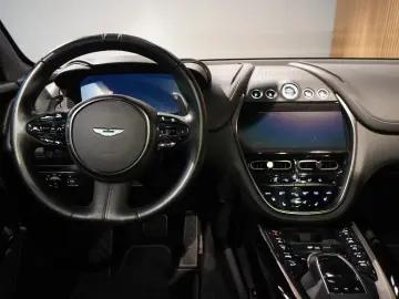 Aston Martin DBX 4.0 V8 Sportabgas Body Pack Black