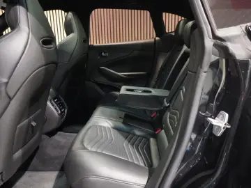 Aston Martin DBX 4.0 V8 Sportabgas Body Pack Black