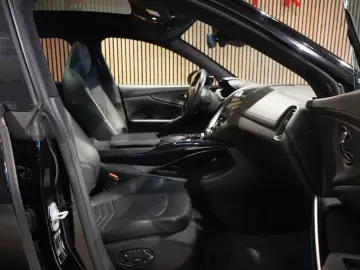 Aston Martin DBX 4.0 V8 Sportabgas Body Pack Black