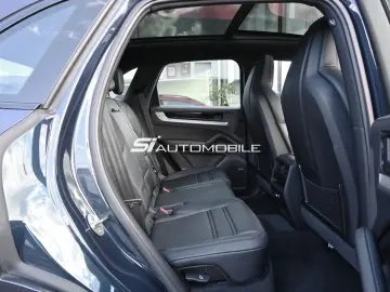 PORSCHE Cayenne E-Hybrid SPORT DESIGN  UVP 156.695€ PDCC