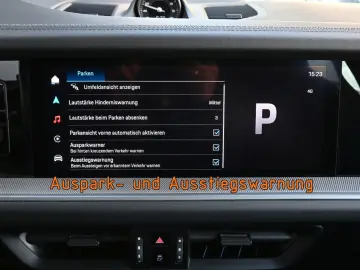 PORSCHE Cayenne E-Hybrid SPORT DESIGN  UVP 156.695€ PDCC